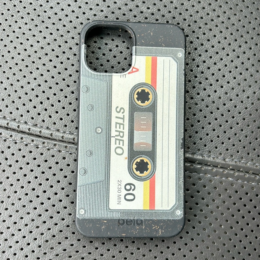 Pela brand IPhone 13 mini compostable phone case